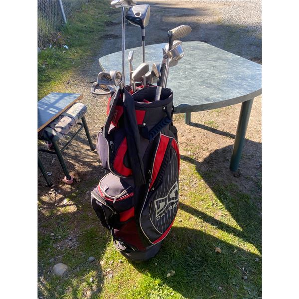 419 -- RED GOLF BAG