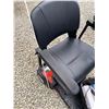 Image 5 : 434 -- MOBILITY SCOOTER