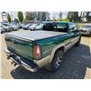 Image 10 : DUNCAN - 2000 CHEVROLET SILVERADO GREEN "NO RESERVE" 387226 KMS - D109434