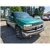 Image 5 : DUNCAN - 2000 CHEVROLET SILVERADO GREEN "NO RESERVE" 387226 KMS - D109434