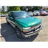 Image 6 : DUNCAN - 2000 CHEVROLET SILVERADO GREEN "NO RESERVE" 387226 KMS - D109434