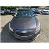 Image 4 : DUNCAN - 2011 CHEVROLET CRUZE GREY 184568 KMS - J224354