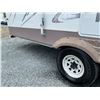 Image 13 : Parksville - 2005 Montanna 5th wheel White  - D705691