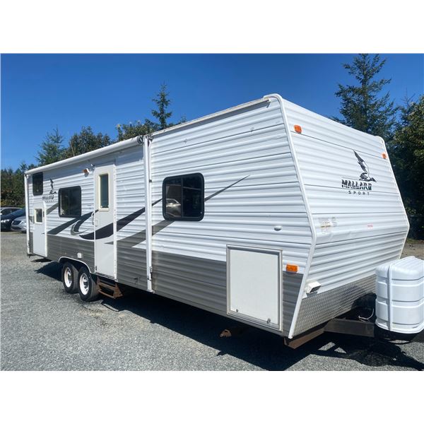 Parksville - 2008 Mallard 28 ft travel trailer White  - P498857