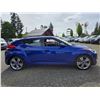 Image 12 : DUNCAN - 2012 HYUNDAI VELOSTER BLUE  194610 KMS - D042784