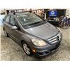 Image 9 : PARKSVILLE - 2010 MERCEDES-BENZ B200 GREY 137833 KMS - J509223