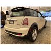 Image 14 : PARKSVILLE - 2010 MINI COOPER CREAN 121552 KMS - BZ70736