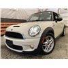 Image 1 : PARKSVILLE - 2010 MINI COOPER CREAN 121552 KMS - BZ70736