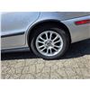 Image 26 : DUNCAN - 2001 VOLVO S40 SILVER  188262 KMS - D660700