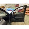 Image 37 : PARKSVILLE - 2017 MAZDA MAZDA3 GREY 183421 KMS - D133295