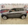 Image 23 : PARKSVILLE - 2012 VOLKSWAGEN TIGUAN GRAY 113326 KMS - D092435