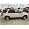 Image 11 : PARKSVILLE - 2011 FORD ESCAPE WHITE 200982 KMS - BB68723