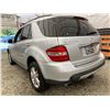 Image 20 : PARKSVILLE - 2008 MERCEDES-BENZ M-CLASS GRAY 274957 KMS - B422030