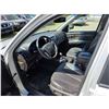 Image 33 : DUNCAN - 2012 HYUNDAI SANTA FE SILVER  220648 KMS - J131042