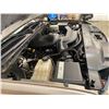 Image 35 : PARKSVILLE - 2003 CHEVROLET AVALANCHE GREY 266165 KMS - D122144