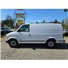 Image 15 : DUNCAN - 2000 GMC SAFARI WHITE 260,531KMS - D530910