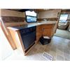 Image 26 : Parksville - 2005 Montanna 5th wheel White  - D705691