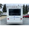 Image 4 : Parksville - 2005 Montanna 5th wheel White  - D705691