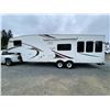 Image 6 : Parksville - 2005 Keystone Laredo White  - D458538