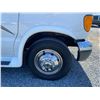 Image 13 : PARKSVILLE - 2005 FORD E-450 WHITE 86367 KMS - PA99530