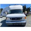 Image 4 : PARKSVILLE - 2005 FORD E-450 WHITE 86367 KMS - PA99530