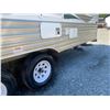 Image 11 : Parksville - 2008 Mallard 28 ft travel trailer White  - P498857