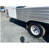 Image 13 : Parksville - 2008 Mallard 28 ft travel trailer White  - P498857