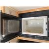 Image 25 : Parksville - 2008 Mallard 28 ft travel trailer White  - P498857