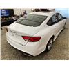 Image 16 : PARKSVILLE - 2015 CHRYSLER 200 WHITE 217115 KMS - B727855