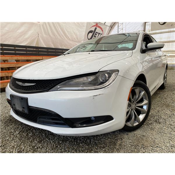 PARKSVILLE - 2015 CHRYSLER 200 WHITE 217115 KMS - B727855