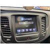 Image 53 : PARKSVILLE - 2015 CHRYSLER 200 WHITE 217115 KMS - B727855