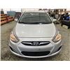 Image 6 : PARKSVILLE - 2012 HYUNDAI ACCENT GREY 216634 KMS - B056279
