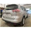 Image 14 : PARKSVILLE - 2015 NISSAN ROGUE SILVER 212360 KMS - D530983