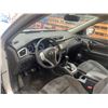 Image 50 : PARKSVILLE - 2015 NISSAN ROGUE SILVER 212360 KMS - D530983