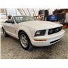 Image 8 : PARKSVILLE - 2007 FORD MUSTANG WHITE 174805 KMS - D267925A