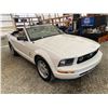 Image 9 : PARKSVILLE - 2007 FORD MUSTANG WHITE 174805 KMS - D267925A