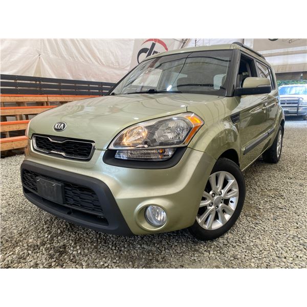 PARKSVILLE - 2013 KIA SOUL GREEN 207100 KMS - B631687