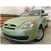 Image 1 : PARKSVILLE - 2010 HYUNDAI ACCENT GREEN 91417 KMS - B183641