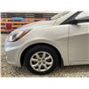 Image 31 : PARKSVILLE - 2012 HYUNDAI ACCENT GREY 216634 KMS - B056279