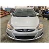 Image 6 : PARKSVILLE - 2012 HYUNDAI ACCENT GREY 216634 KMS - B056279