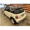 Image 22 : PARKSVILLE - 2010 MINI COOPER CREAN 121552 KMS - BZ70736