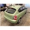 Image 16 : PARKSVILLE - 2010 HYUNDAI ACCENT GREEN 91417 KMS - B183641