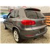 Image 20 : PARKSVILLE - 2012 VOLKSWAGEN TIGUAN GRAY 113326 KMS - D092435