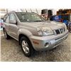 Image 8 : PARKSVILLE - 2005 NISSAN X-TRAIL GRAY 233352 KMS - B112603