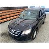 Image 4 : PARKSVILLE - 2009 VOLKSWAGEN TIGUAN BLACK 223600 KMS - B539194