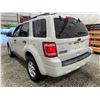Image 20 : PARKSVILLE - 2011 FORD ESCAPE WHITE 200982 KMS - BB68723