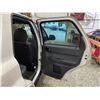 Image 41 : PARKSVILLE - 2011 FORD ESCAPE WHITE 200982 KMS - BB68723