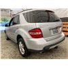 Image 20 : PARKSVILLE - 2008 MERCEDES-BENZ M-CLASS GRAY 274957 KMS - B422030