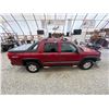 Image 12 : PARKSVILLE - 2004 CHEVROLET AVALANCHE RED 399361 KMS - D323046A
