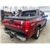 Image 15 : PARKSVILLE - 2004 CHEVROLET AVALANCHE RED 399361 KMS - D323046A